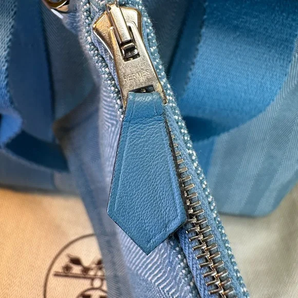 Hermes Valparaiso PM Bag Blue Chevron Canvas Blue Leather, Pouch, Dustbag COA - Picture 16 of 17